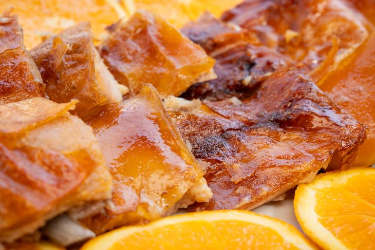 Como Cortar Leitão Assado à Bairrada