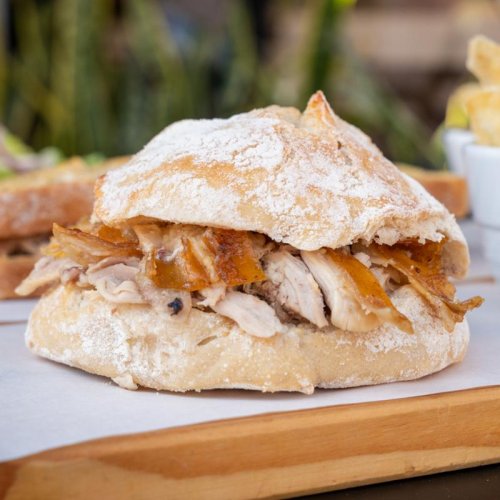 Pack de 10 Sandes de Leitão com Batata Frita Pala-Pala